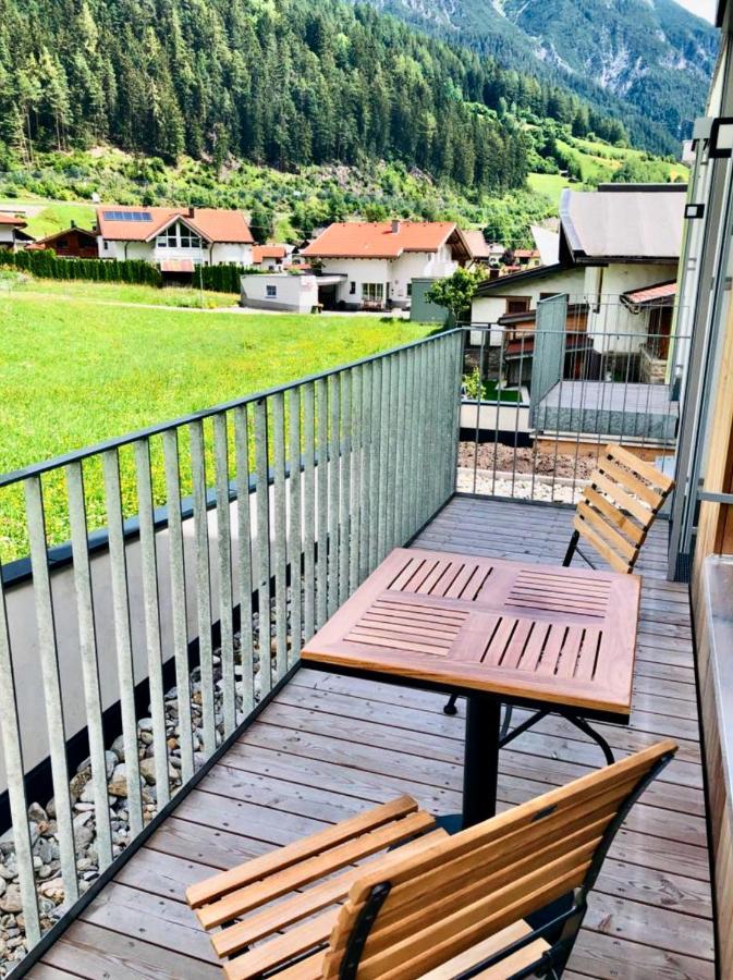 פרטנאו Arlberg Mountain Resort מראה חיצוני תמונה