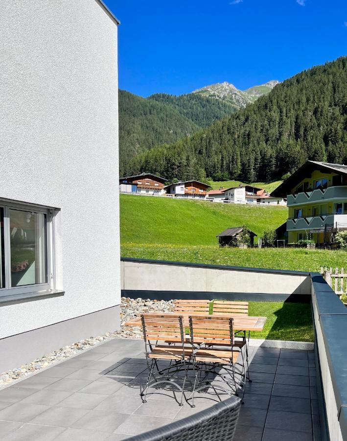 פרטנאו Arlberg Mountain Resort מראה חיצוני תמונה